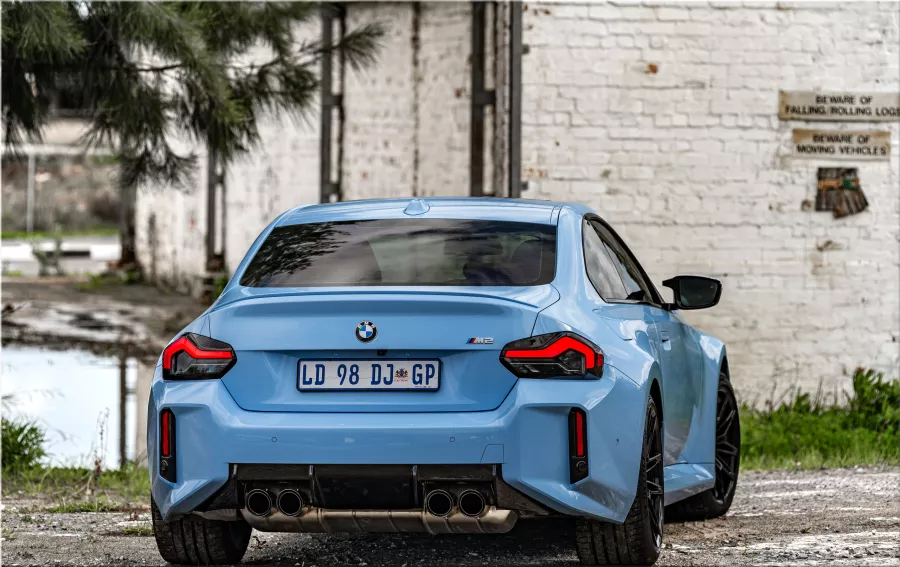2023 BMW M2