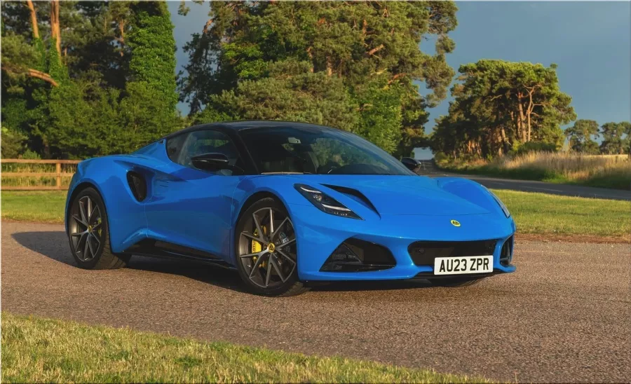 2024 Lotus Emira i4