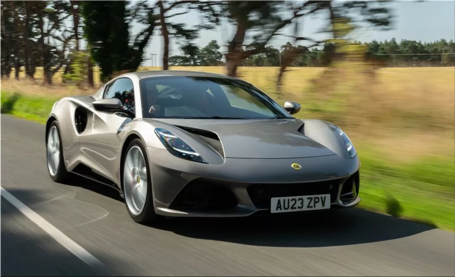 2024 Lotus Emira i4