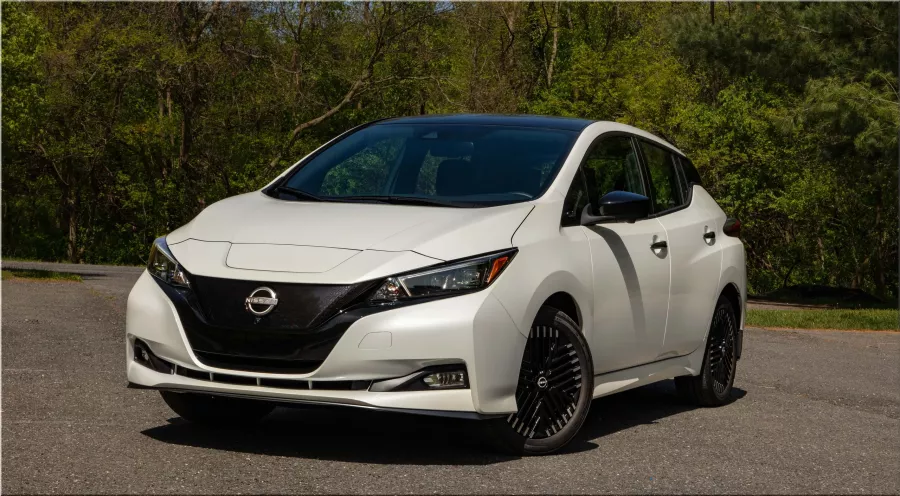 2025 Nissan Leaf
