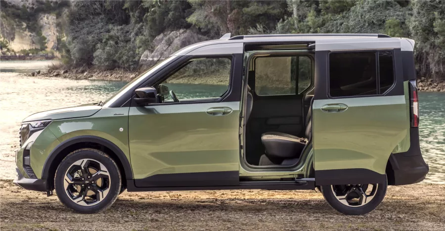 Ford E-Tourneo Courier