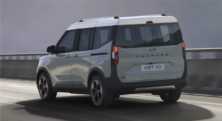 Ford E-Tourneo Courier
