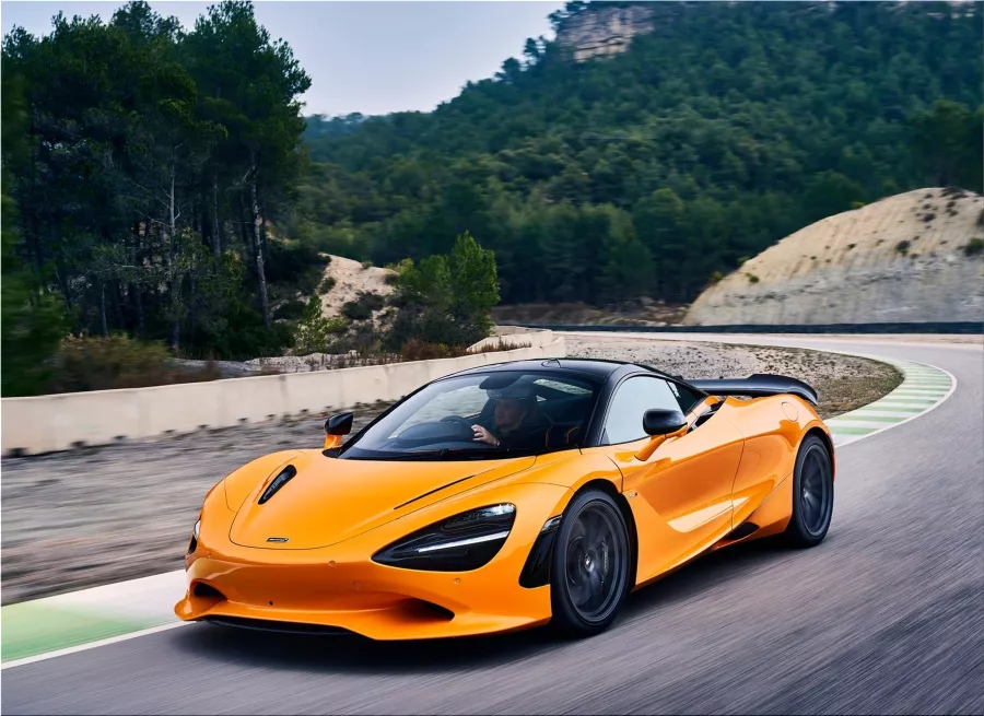 McLaren 750S