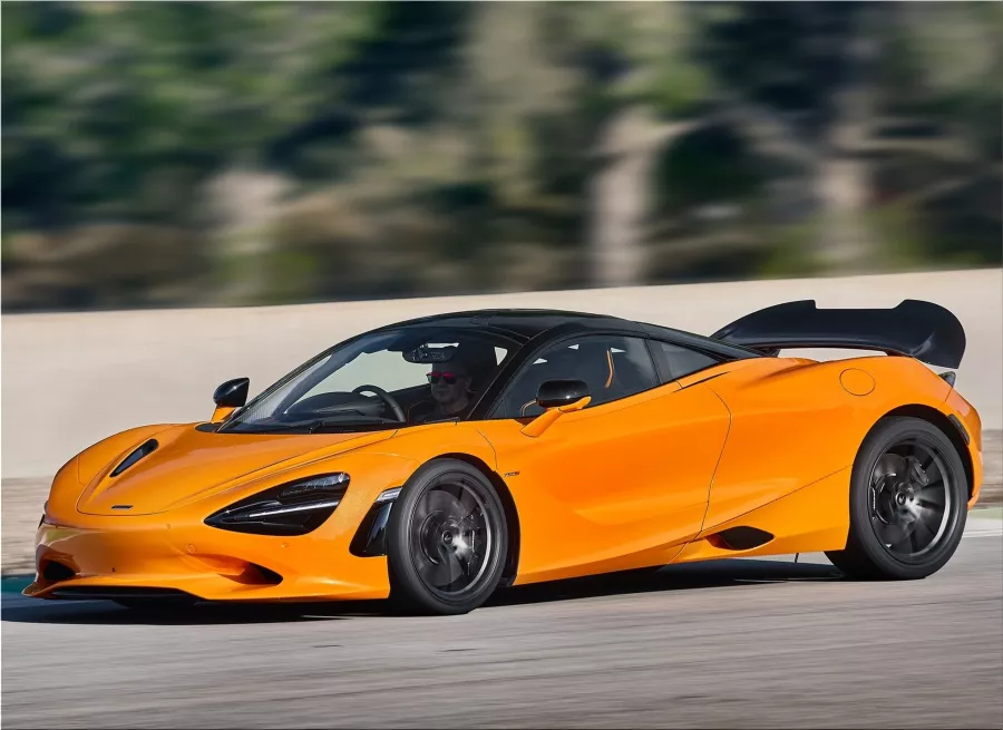 McLaren 750S