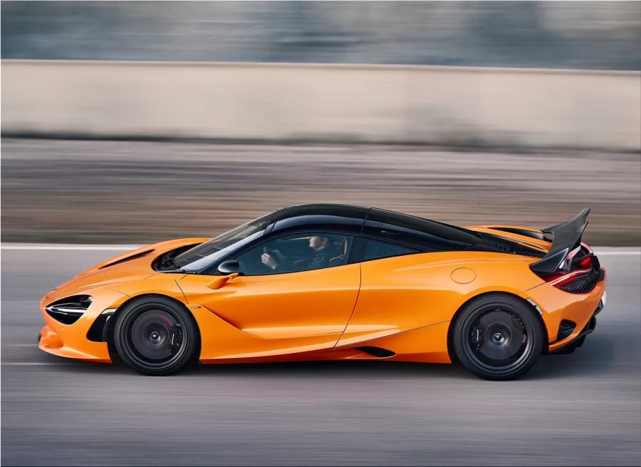 McLaren 750S