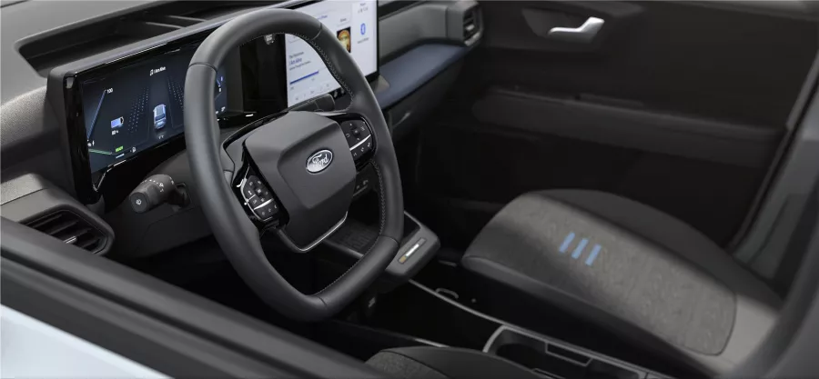 Ford E-Tourneo Courier