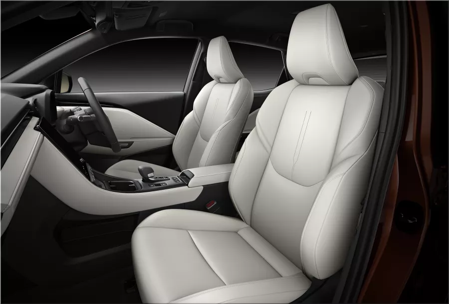 Lexus LBX