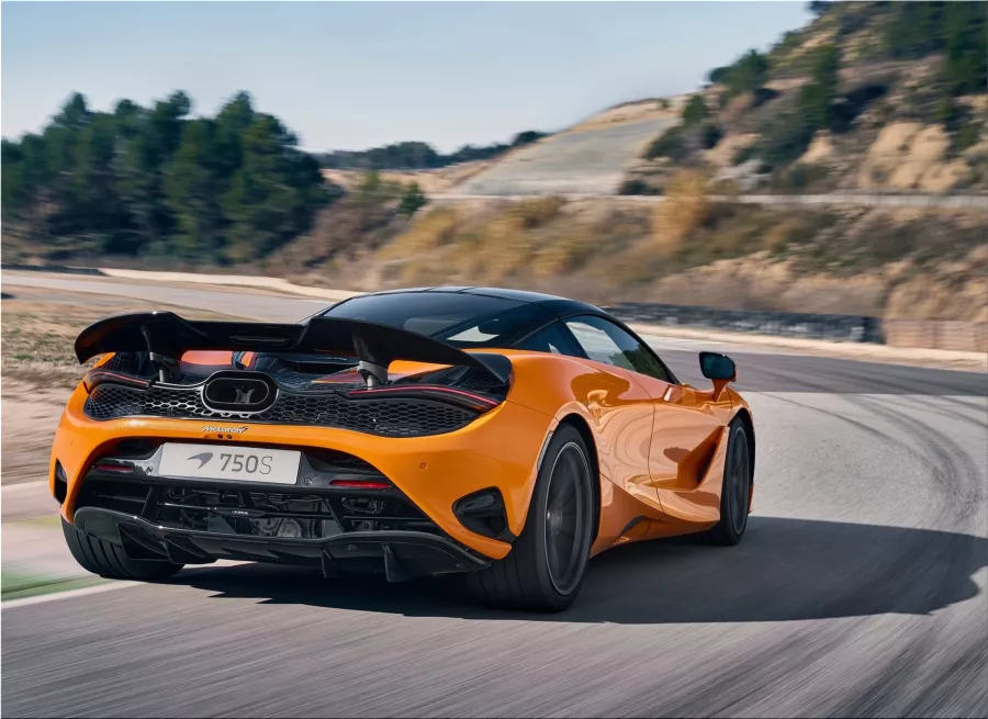 McLaren 750S
