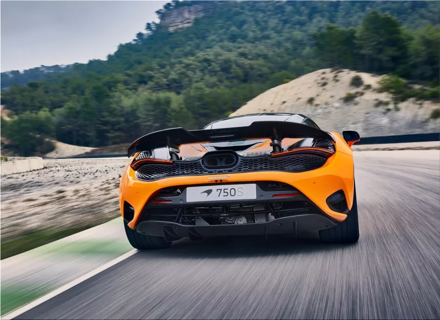 McLaren 750S