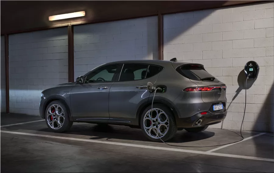 Alfa Romeo Tonale Plug-in Hybrid Q4