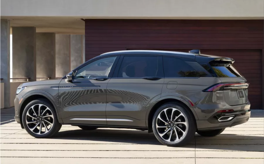 2024 Lincoln Nautilus