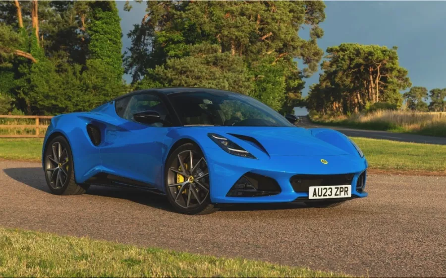 2024 Lotus Emira i4