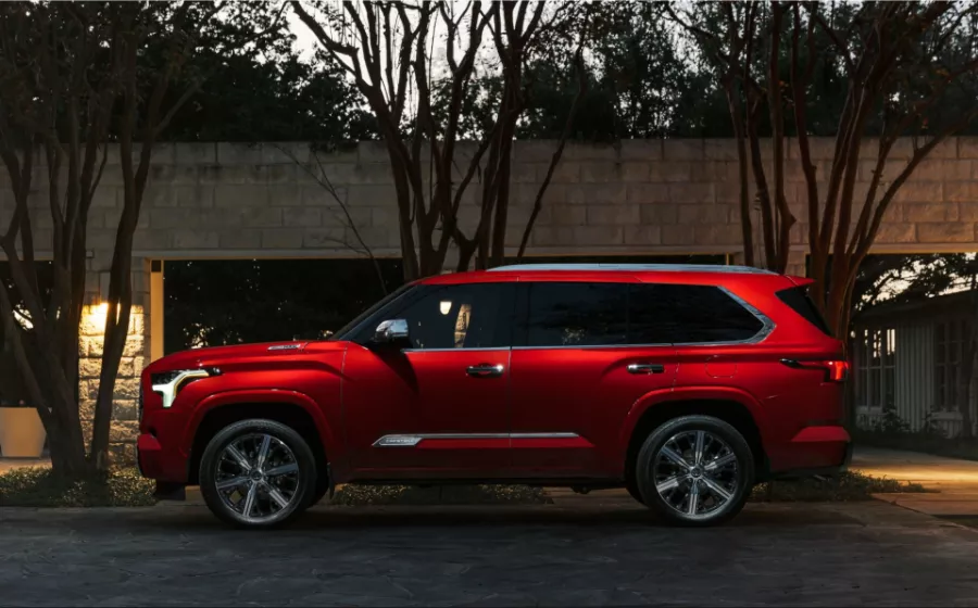 Toyota Sequoia