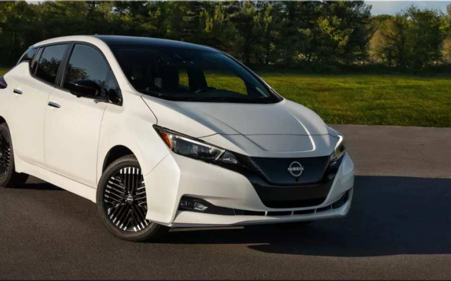 2025 Nissan Leaf