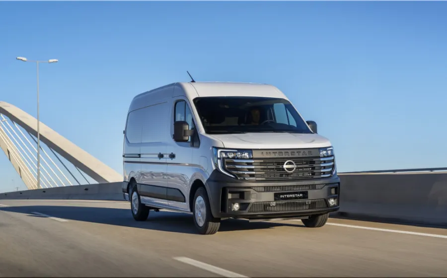 2025 Nissan Interstar van